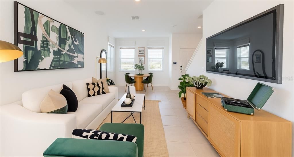 For Rent: $1,600 (2 beds, 2 baths, 1255 Square Feet)