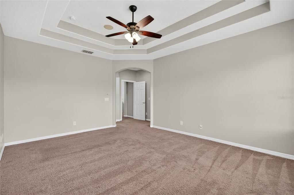 En Venta: $499,900 (5 camas, 3 baños, 2853 Pies cuadrados)