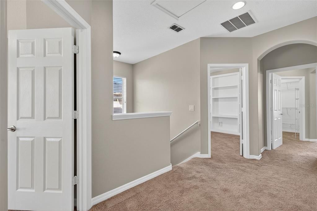 En Venta: $499,900 (5 camas, 3 baños, 2853 Pies cuadrados)