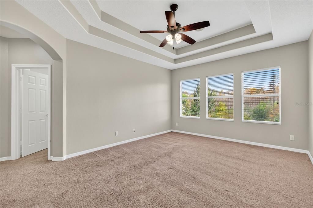 En Venta: $499,900 (5 camas, 3 baños, 2853 Pies cuadrados)