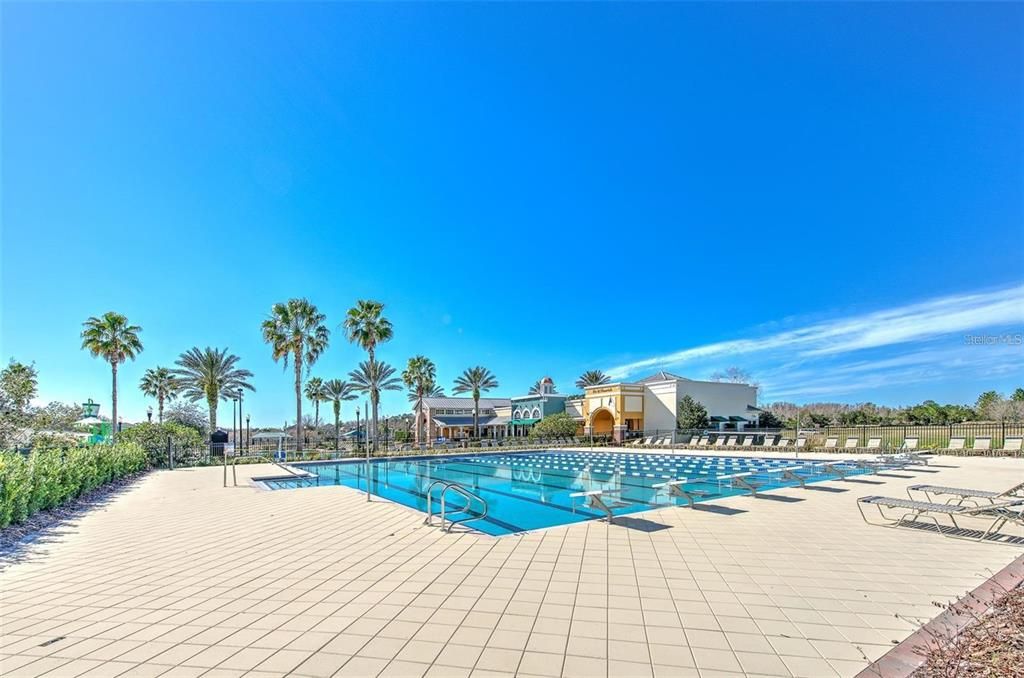 En Venta: $499,900 (5 camas, 3 baños, 2853 Pies cuadrados)