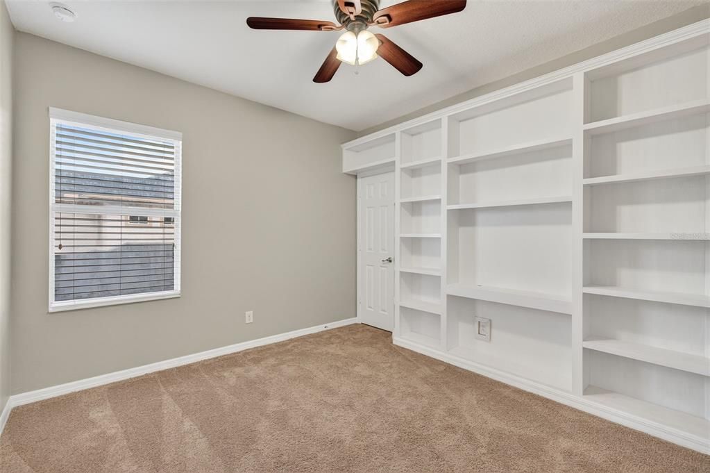 En Venta: $499,900 (5 camas, 3 baños, 2853 Pies cuadrados)