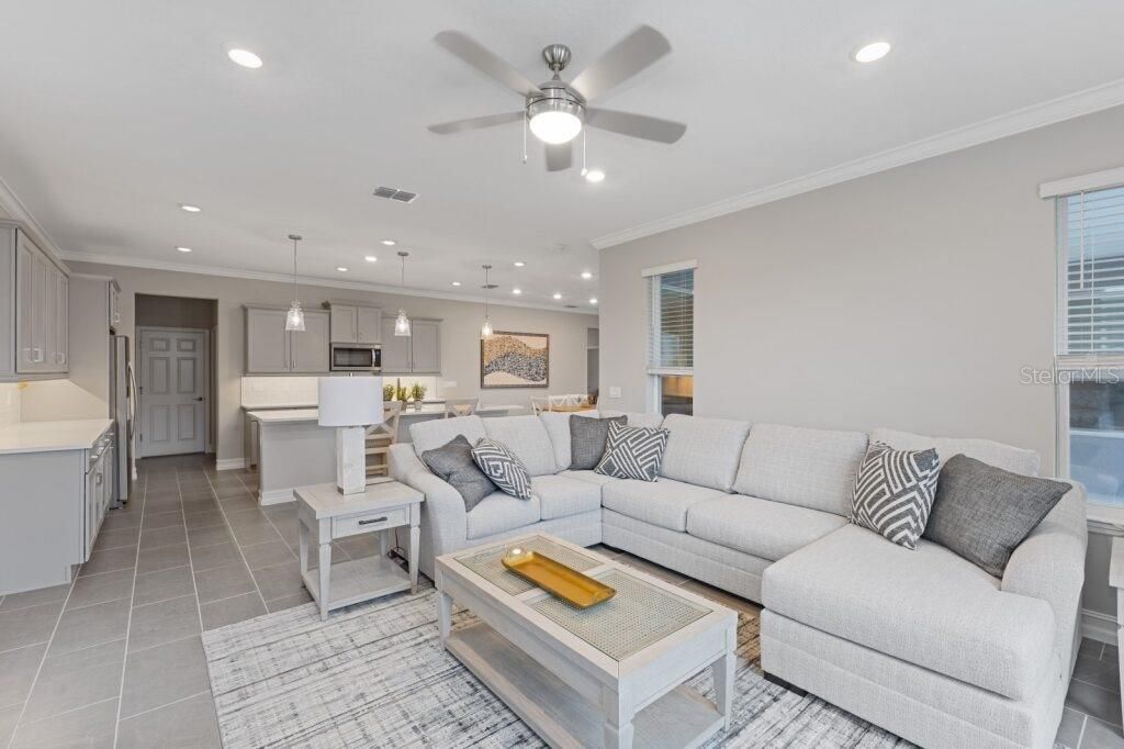 Activo con contrato: $420,990 (3 camas, 2 baños, 2023 Pies cuadrados)