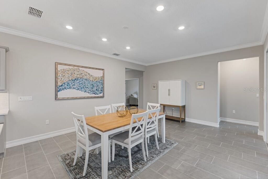 Activo con contrato: $420,990 (3 camas, 2 baños, 2023 Pies cuadrados)