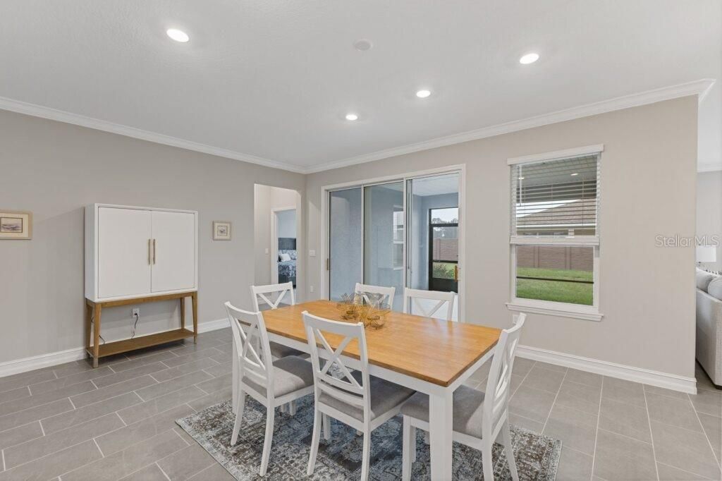 Activo con contrato: $420,990 (3 camas, 2 baños, 2023 Pies cuadrados)