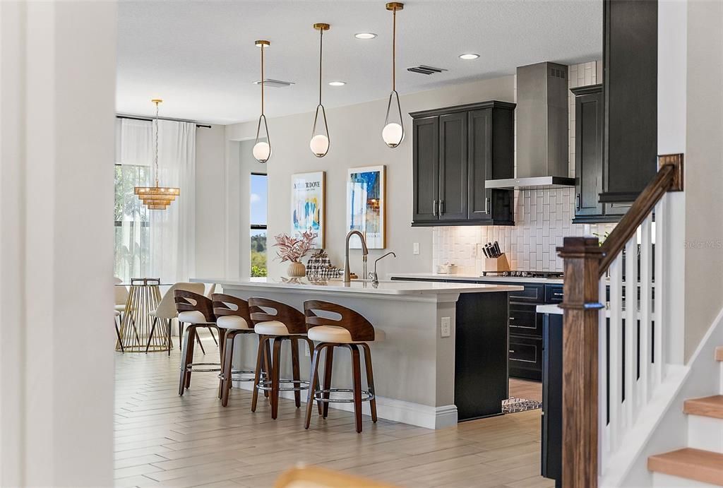 En Venta: $665,000 (5 camas, 3 baños, 3410 Pies cuadrados)