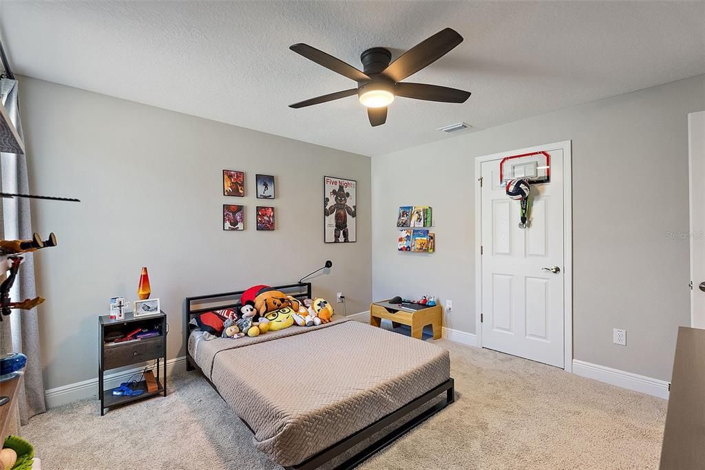 En Venta: $665,000 (5 camas, 3 baños, 3410 Pies cuadrados)