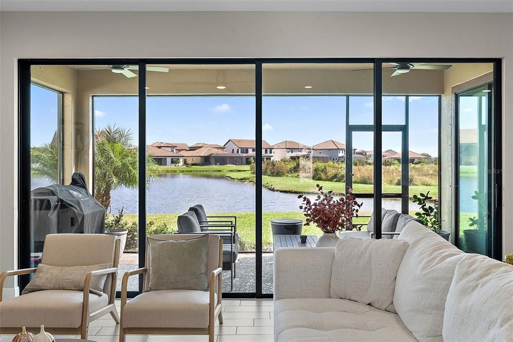 En Venta: $665,000 (5 camas, 3 baños, 3410 Pies cuadrados)