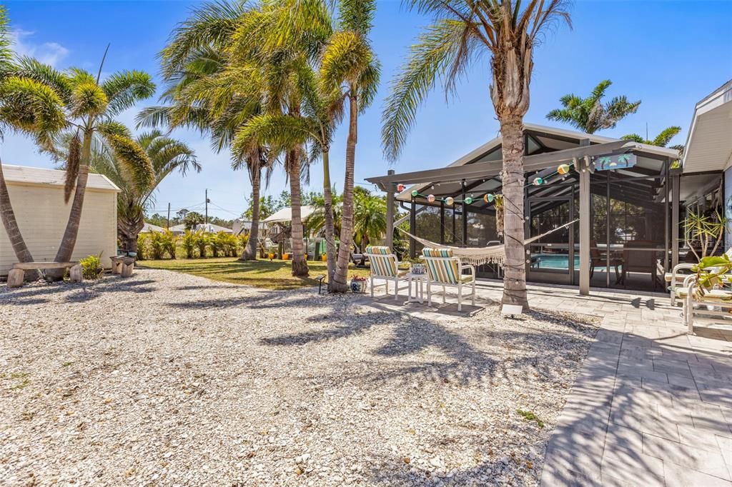 For Sale: $449,900 (3 beds, 2 baths, 1356 Square Feet)