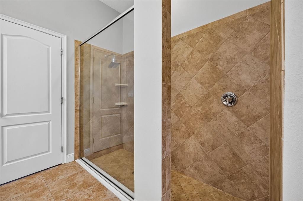 На продажу: $485,000 (4 спален, 3 ванн, 2290 Квадратных фут)