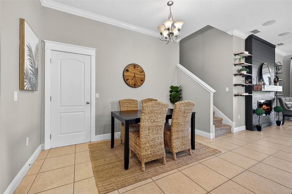 На продажу: $485,000 (4 спален, 3 ванн, 2290 Квадратных фут)