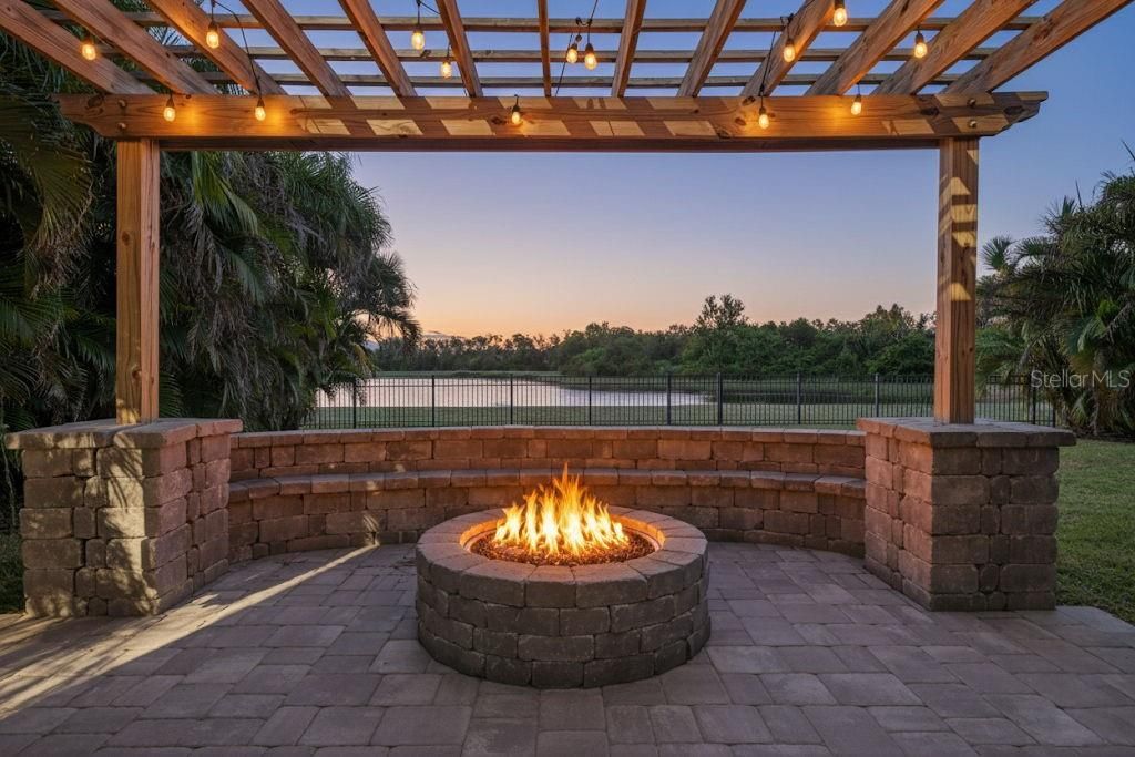 На продажу: $485,000 (4 спален, 3 ванн, 2290 Квадратных фут)