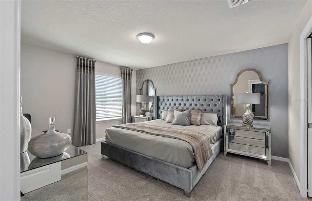 Под контрактом: $749,870 (5 спален, 5 ванн, 2611 Квадратных фут)