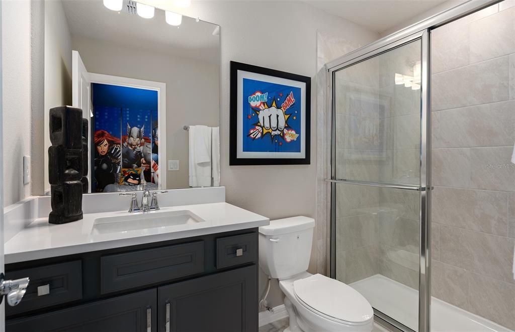 Под контрактом: $749,870 (5 спален, 5 ванн, 2611 Квадратных фут)