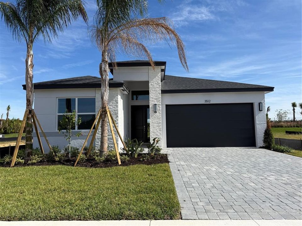 Recently Sold: $449,900 (2 beds, 2 baths, 1674 Square Feet)