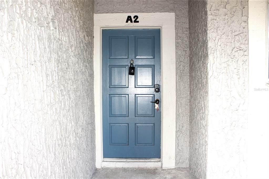 For Sale: $145,000 (2 beds, 2 baths, 1068 Square Feet)