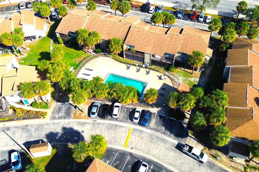 For Sale: $145,000 (2 beds, 2 baths, 1068 Square Feet)