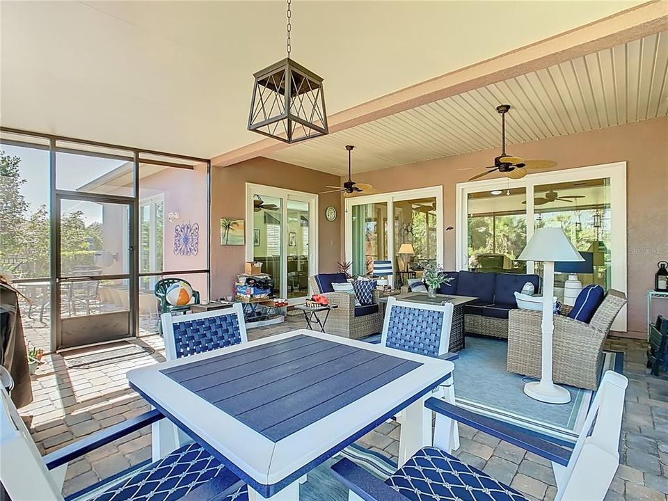 待售: $579,900 (3 贝兹, 2 浴室, 2719 平方英尺)