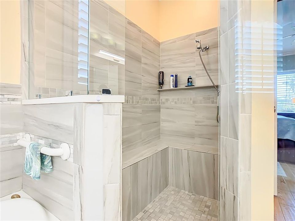 待售: $579,900 (3 贝兹, 2 浴室, 2719 平方英尺)