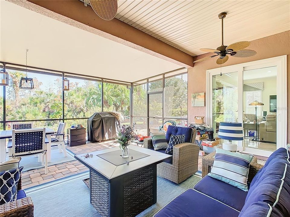 待售: $579,900 (3 贝兹, 2 浴室, 2719 平方英尺)