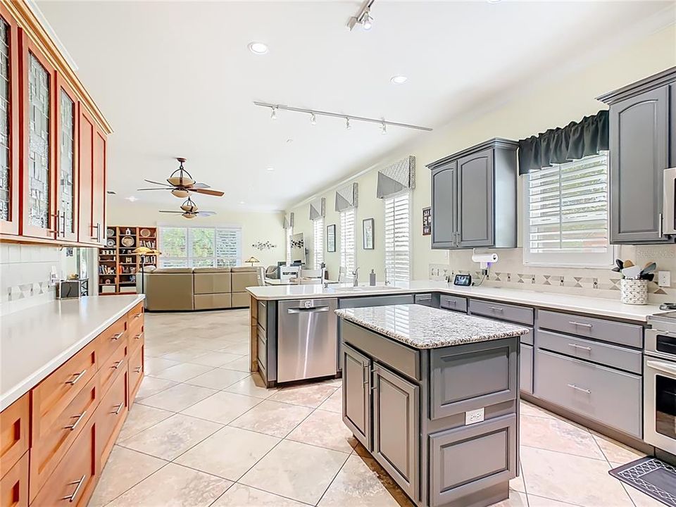 待售: $579,900 (3 贝兹, 2 浴室, 2719 平方英尺)