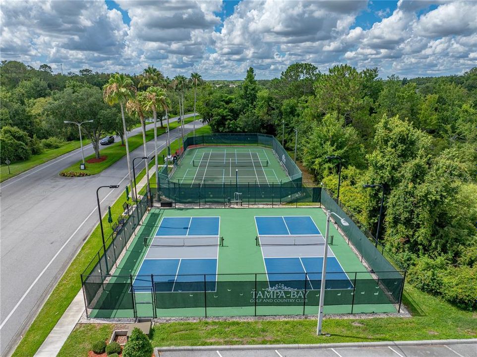 For Rent: $2,000 (2 beds, 2 baths, 1317 Square Feet)