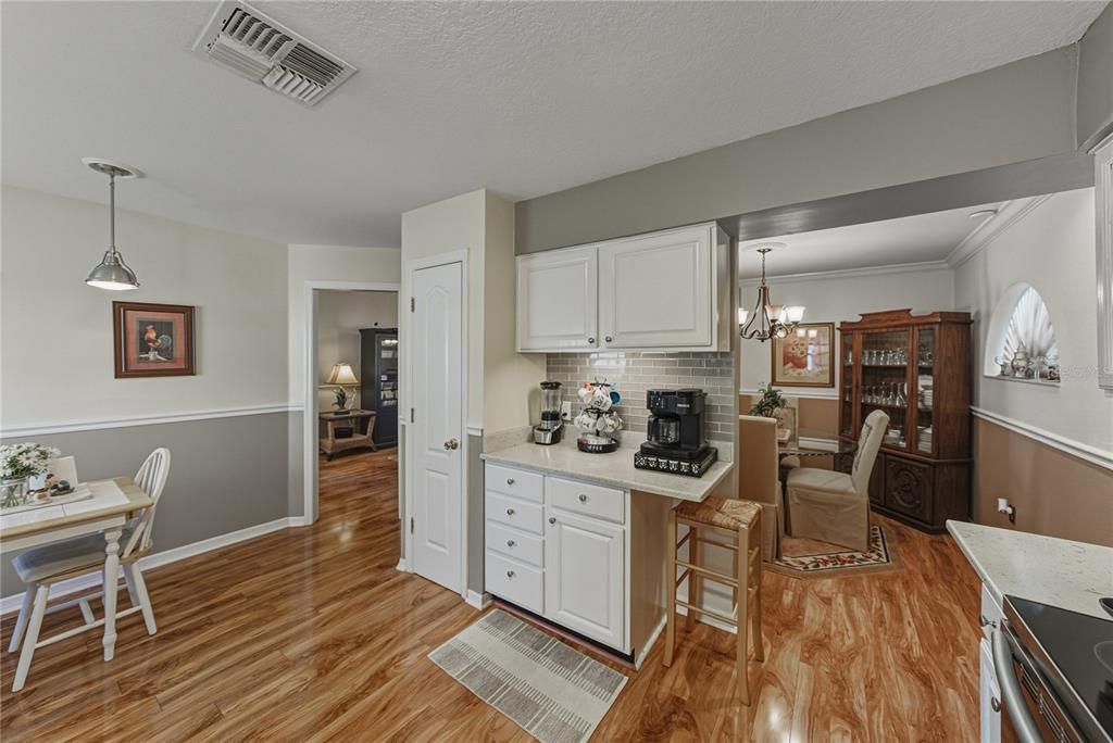 For Rent: $2,000 (2 beds, 2 baths, 1317 Square Feet)