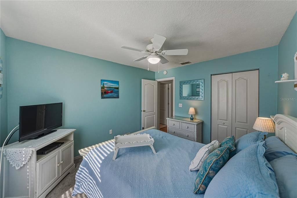 For Rent: $2,000 (2 beds, 2 baths, 1317 Square Feet)