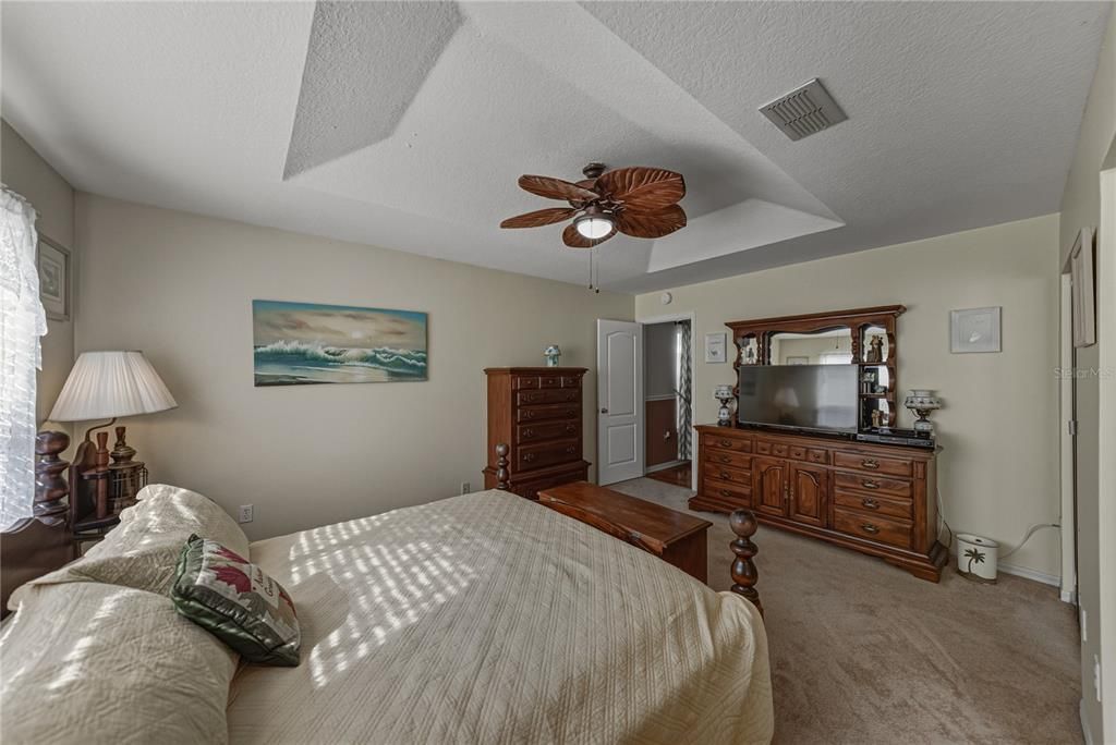 For Rent: $2,000 (2 beds, 2 baths, 1317 Square Feet)