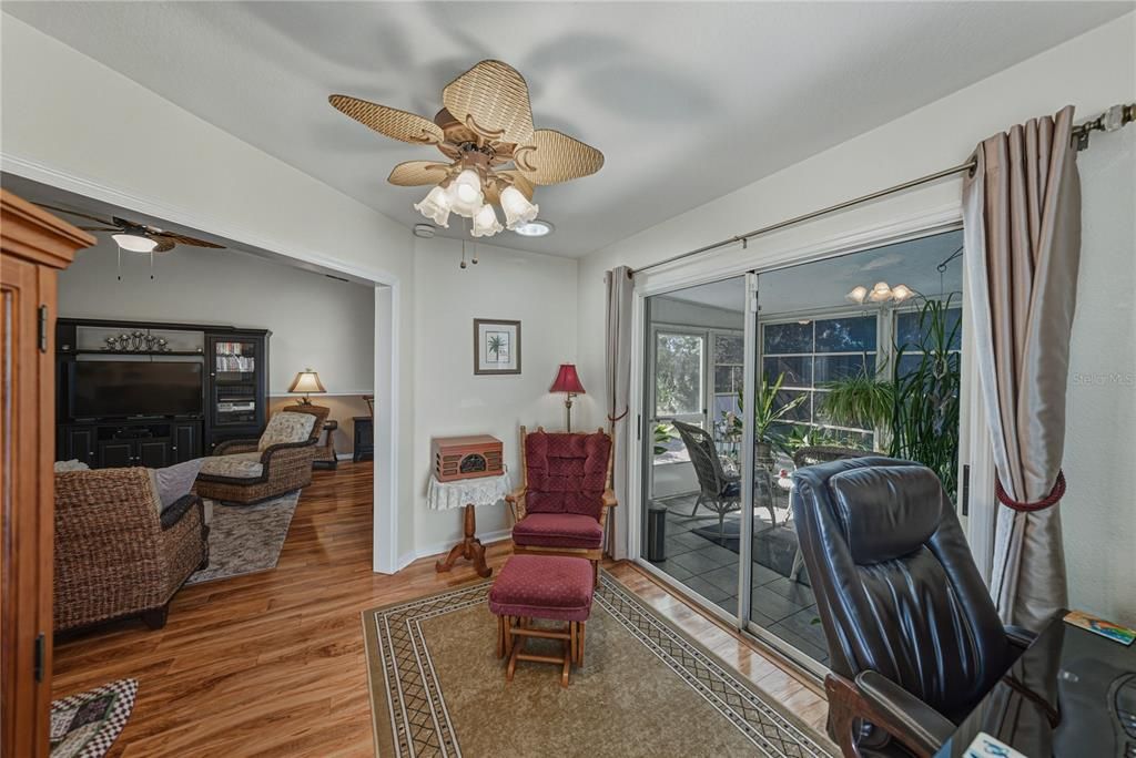 For Rent: $2,000 (2 beds, 2 baths, 1317 Square Feet)