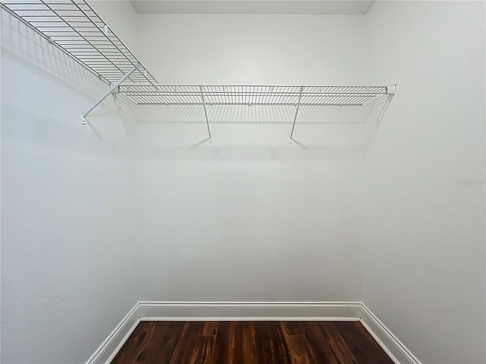 For Sale: $178,000 (2 beds, 2 baths, 1010 Square Feet)