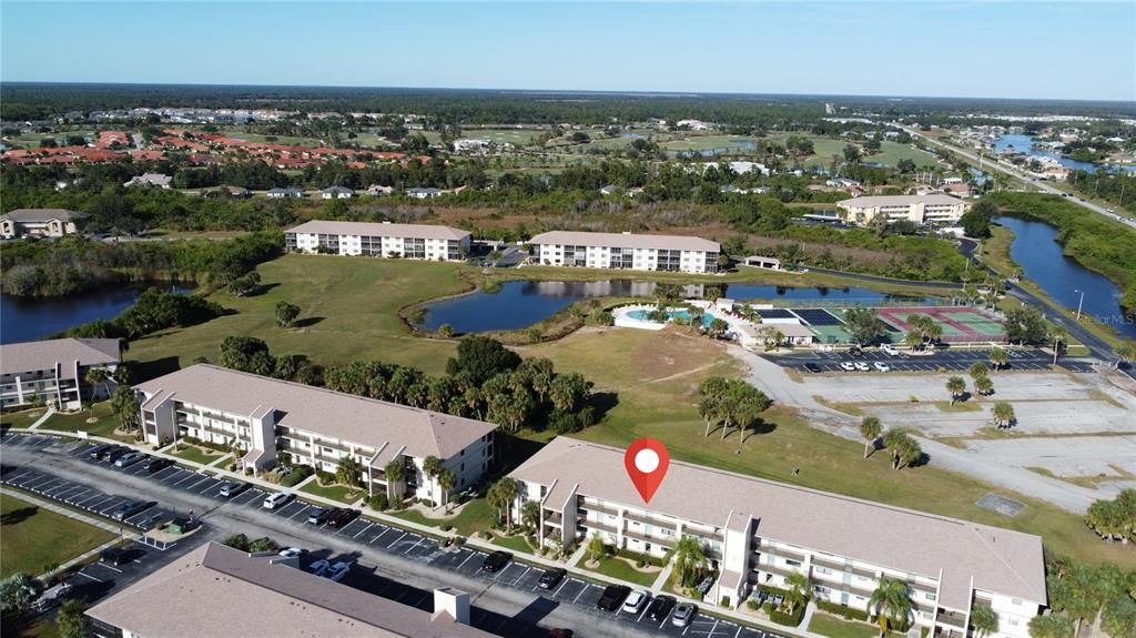 待售: $146,000 (2 贝兹, 2 浴室, 1153 平方英尺)