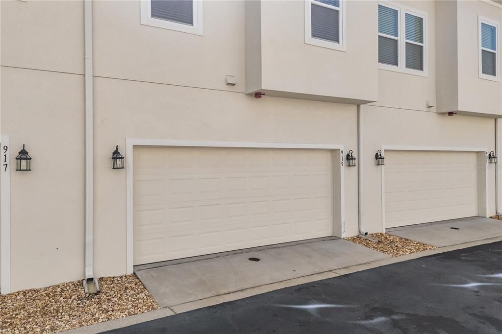 Activo con contrato: $425,000 (3 camas, 2 baños, 1613 Pies cuadrados)