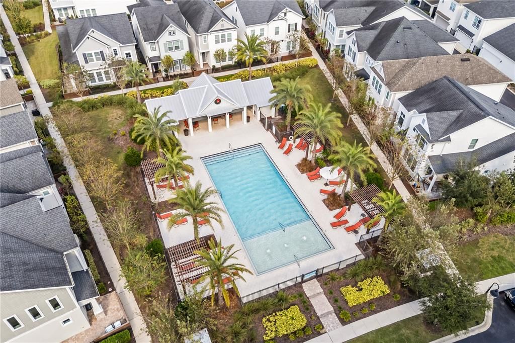 Activo con contrato: $425,000 (3 camas, 2 baños, 1613 Pies cuadrados)