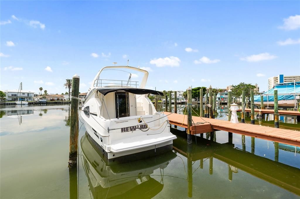 En Venta: $895,000 (3 camas, 2 baños, 1105 Pies cuadrados)