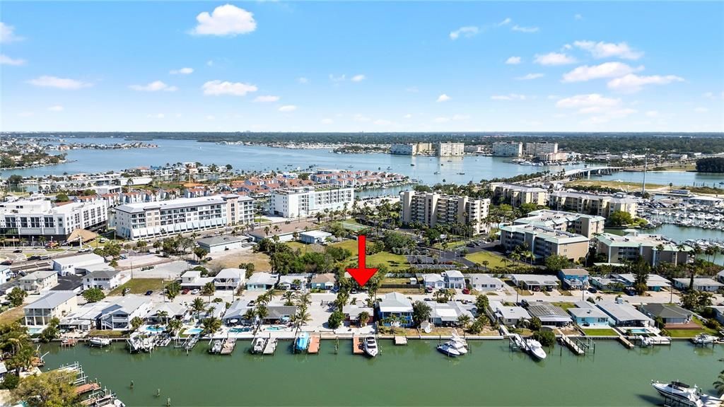 En Venta: $895,000 (3 camas, 2 baños, 1105 Pies cuadrados)