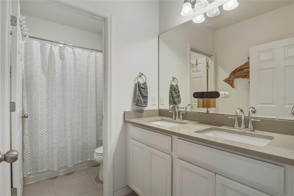 Active With Contract: $395,000 (4 beds, 2 baths, 2100 Square Feet)