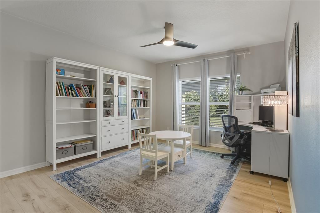 Active With Contract: $395,000 (4 beds, 2 baths, 2100 Square Feet)