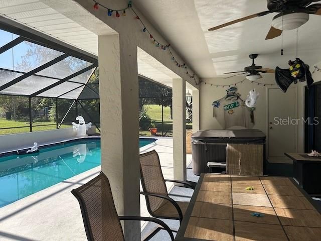 For Rent: $2,400 (3 beds, 2 baths, 2092 Square Feet)