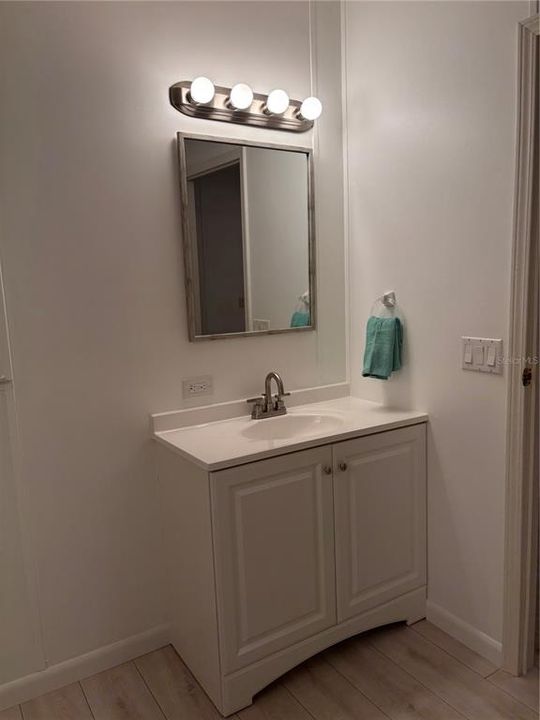 На продажу: $235,000 (2 спален, 2 ванн, 1416 Квадратных фут)