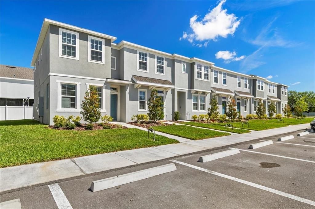 For Sale: $260,000 (2 beds, 2 baths, 1235 Square Feet)