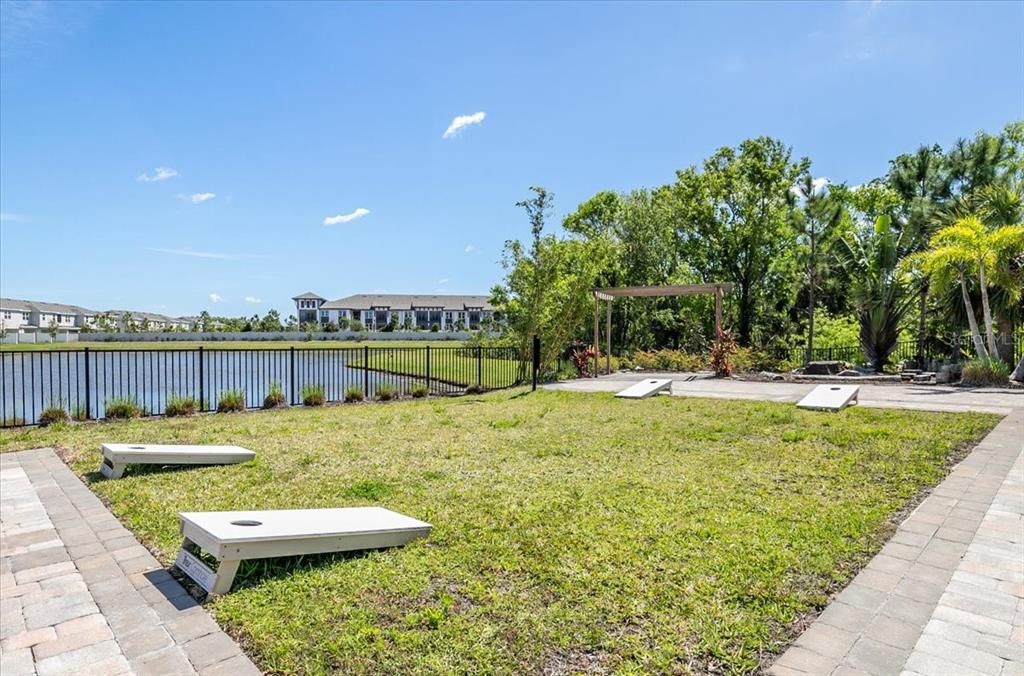 For Sale: $260,000 (2 beds, 2 baths, 1235 Square Feet)