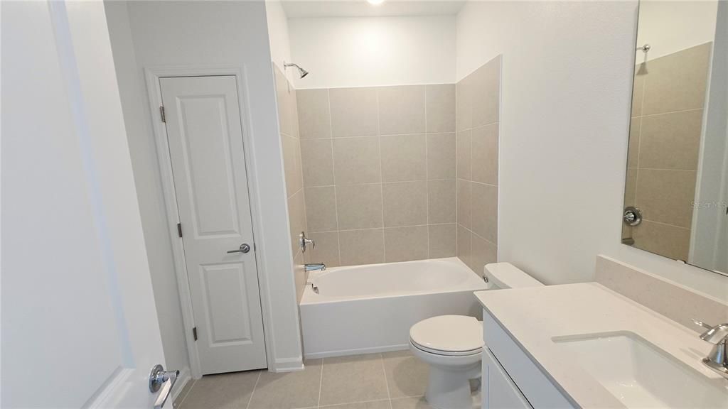 出租: $2,249 (3 贝兹, 2 浴室, 1795 平方英尺)