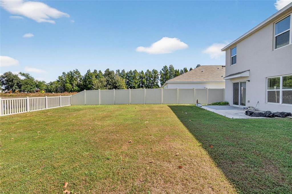 For Rent: $2,850 (5 beds, 3 baths, 2674 Square Feet)