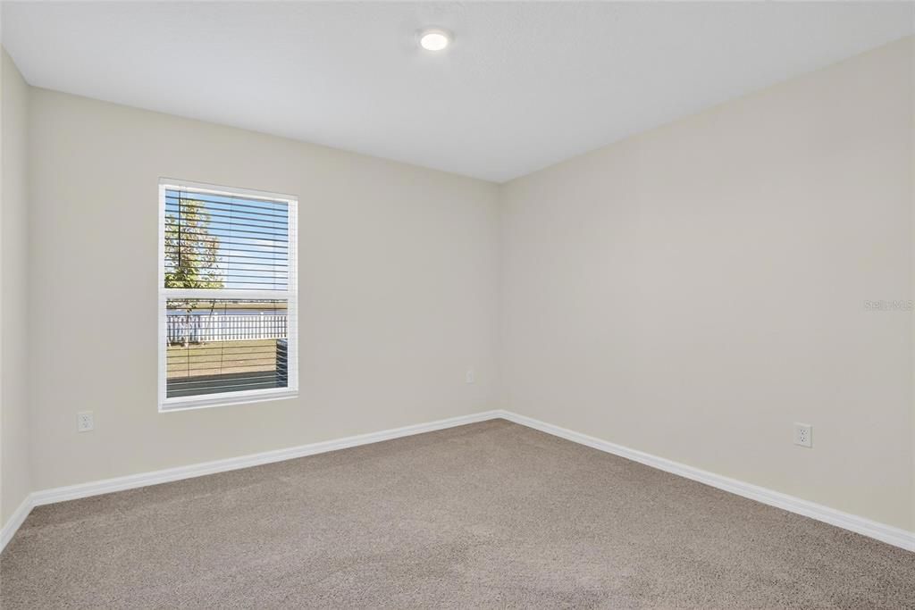 For Rent: $2,850 (5 beds, 3 baths, 2674 Square Feet)