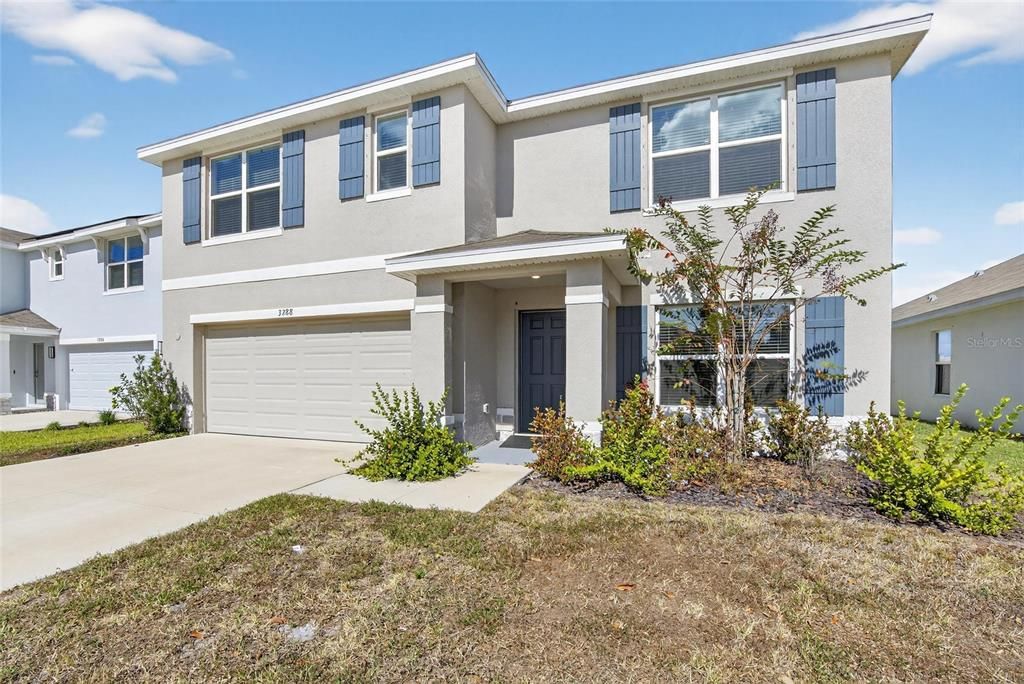 For Rent: $2,850 (5 beds, 3 baths, 2674 Square Feet)