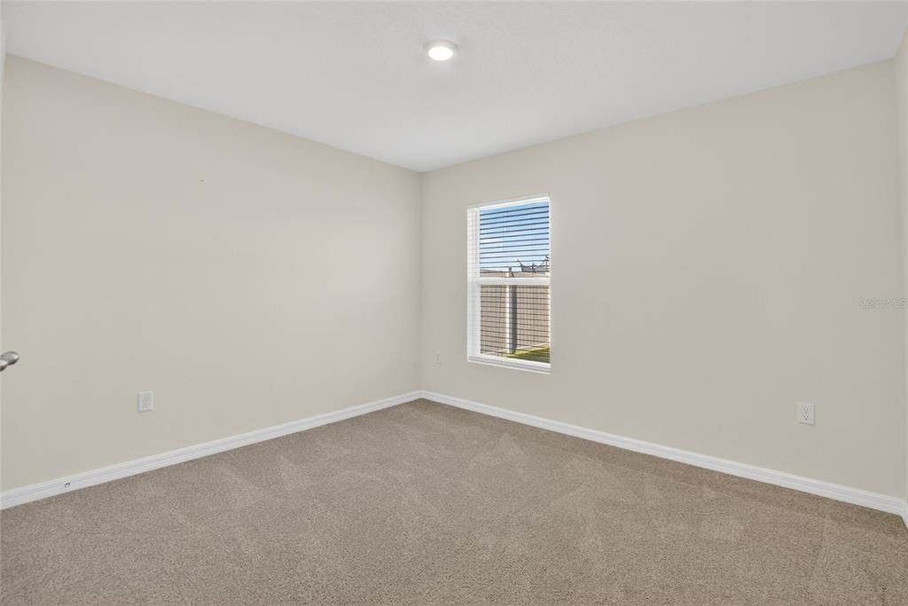 For Rent: $2,850 (5 beds, 3 baths, 2674 Square Feet)