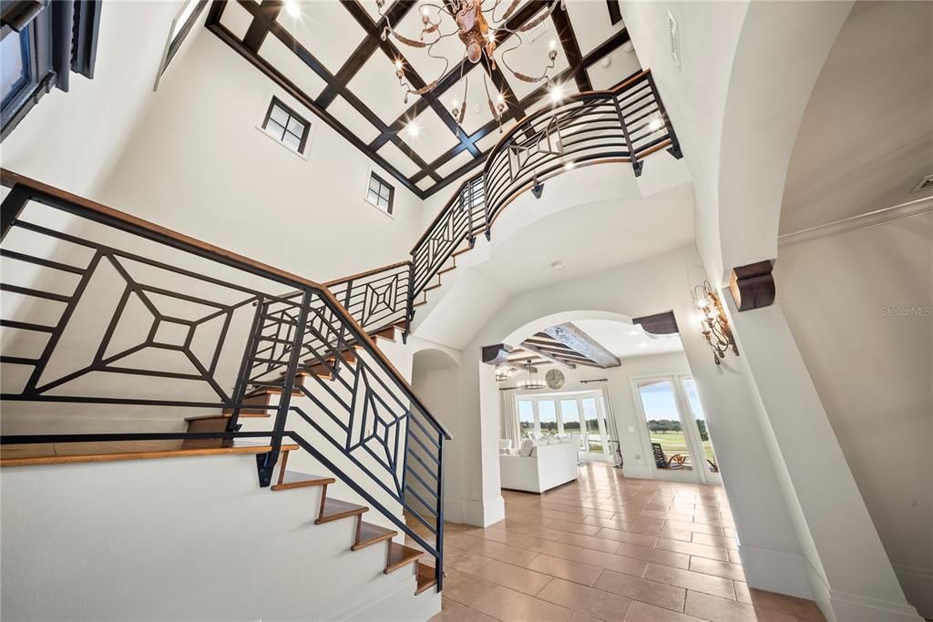 For Sale: $2,797,000 (5 beds, 4 baths, 5822 Square Feet)