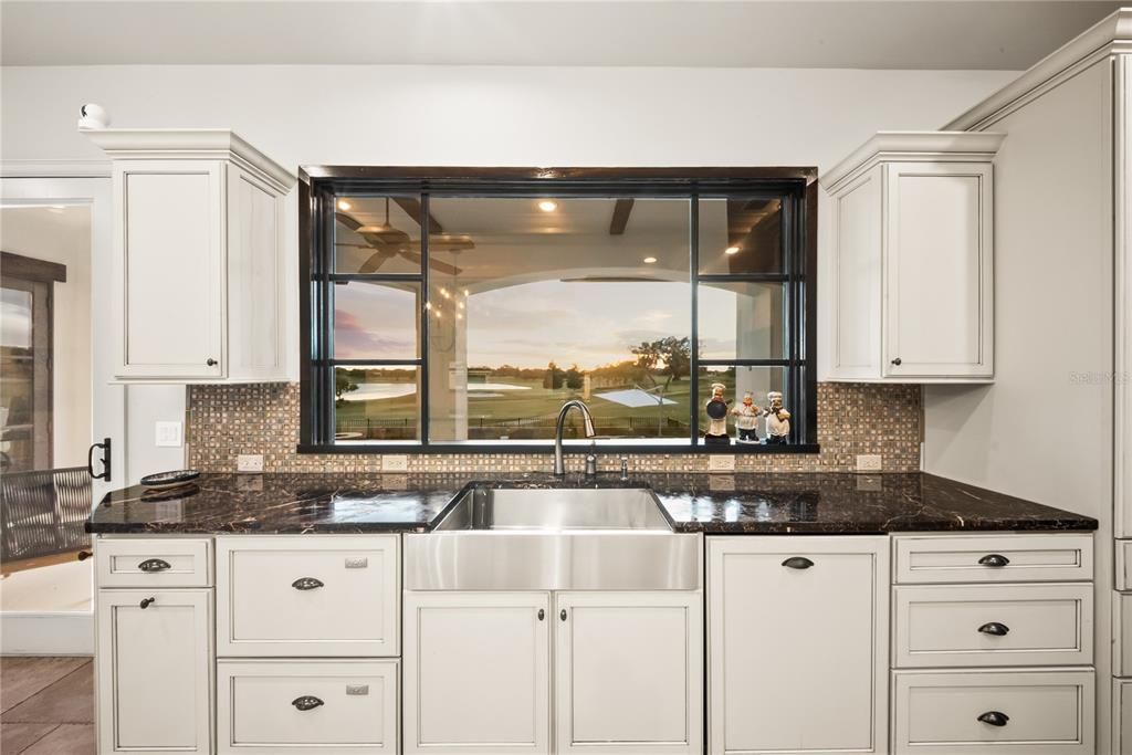 For Sale: $2,797,000 (5 beds, 4 baths, 5822 Square Feet)