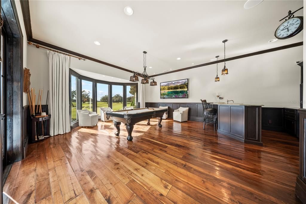 For Sale: $2,797,000 (5 beds, 4 baths, 5822 Square Feet)